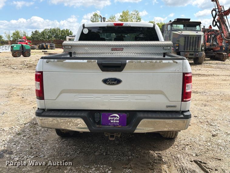 image for item FT6182 2018 Ford F150 XL Crew Cab pickup truck