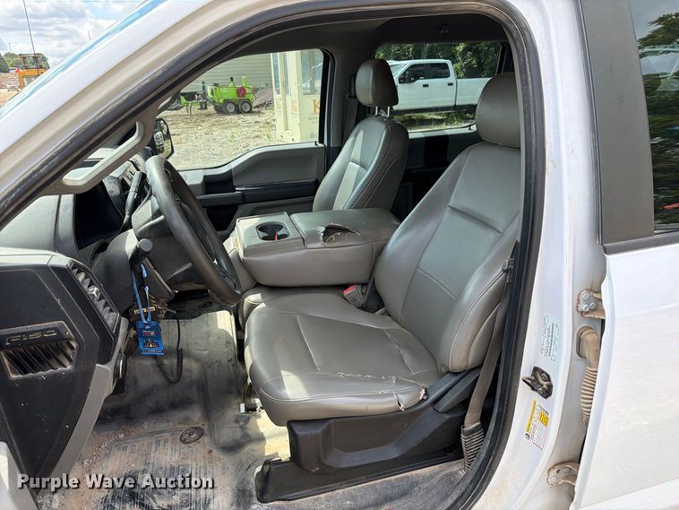 image for item FT6182 2018 Ford F150 XL Crew Cab pickup truck