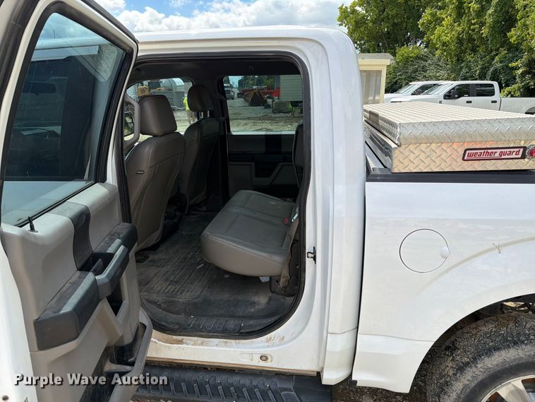 image for item FT6182 2018 Ford F150 XL Crew Cab pickup truck
