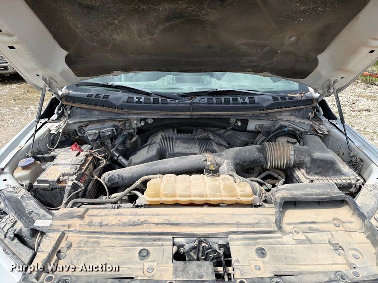 image for item FT6182 2018 Ford F150 XL Crew Cab pickup truck