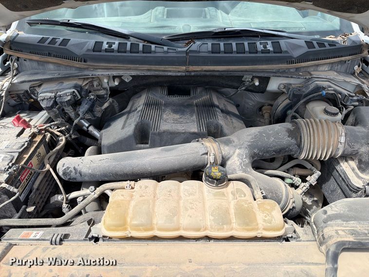 image for item FT6182 2018 Ford F150 XL Crew Cab pickup truck