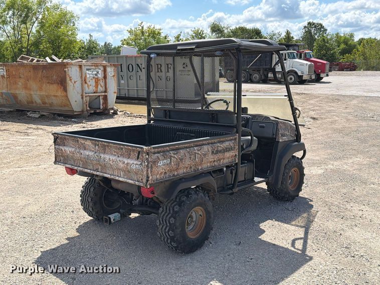 image for item FT6195 2003 Kawasaki Mule 3010 utility vehicle