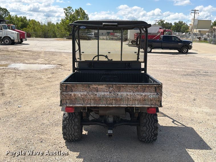 image for item FT6195 2003 Kawasaki Mule 3010 utility vehicle