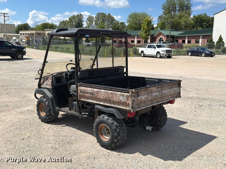 image for item FT6195 2003 Kawasaki Mule 3010 utility vehicle