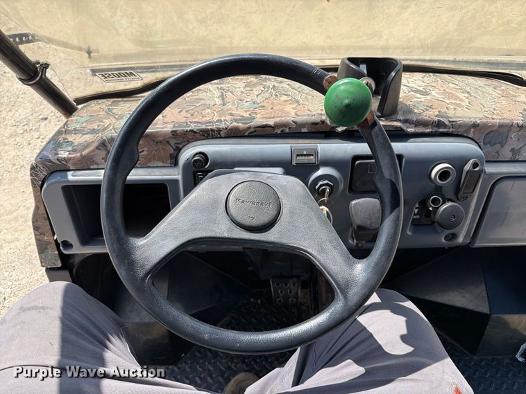 image for item FT6195 2003 Kawasaki Mule 3010 utility vehicle