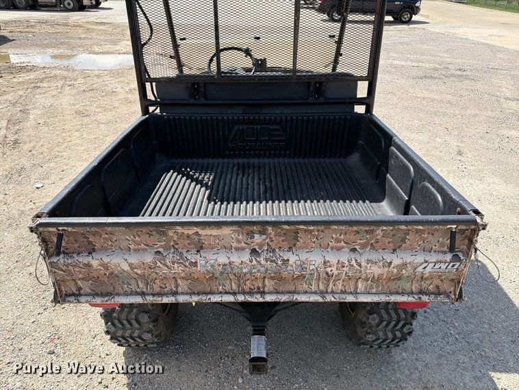 image for item FT6195 2003 Kawasaki Mule 3010 utility vehicle