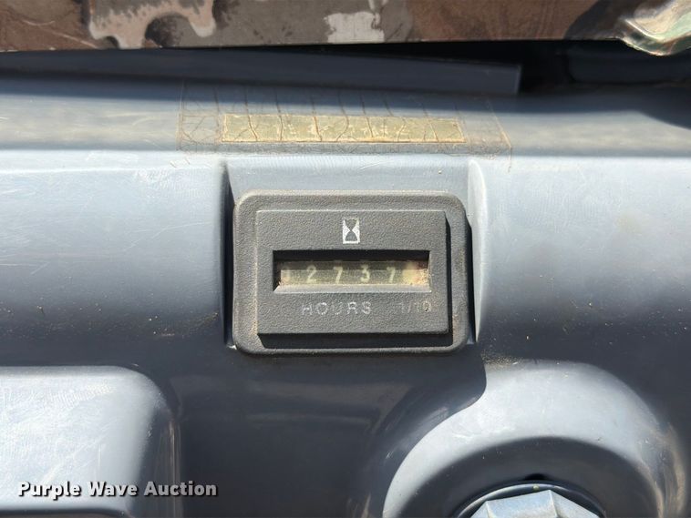 image for item FT6195 2003 Kawasaki Mule 3010 utility vehicle