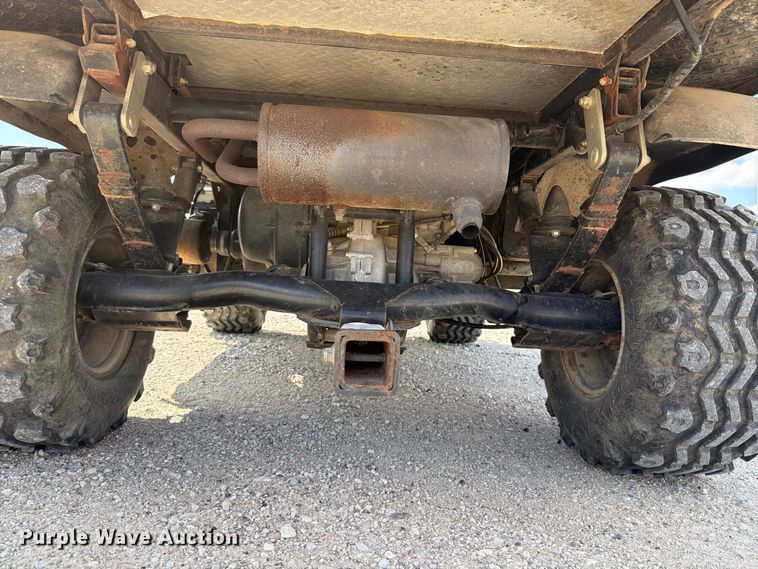 image for item FT6195 2003 Kawasaki Mule 3010 utility vehicle
