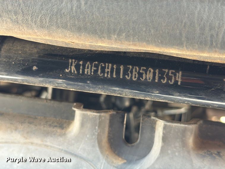 image for item FT6195 2003 Kawasaki Mule 3010 utility vehicle