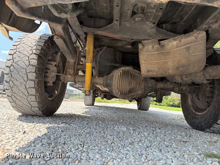 image for item FT6198 2008 Ford F350 Super Duty pickup truck