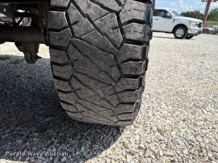 image for item FT6198 2008 Ford F350 Super Duty pickup truck