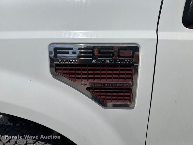 image for item FT6200 2008 Ford F350 Super Duty Crew Cab pickup truck