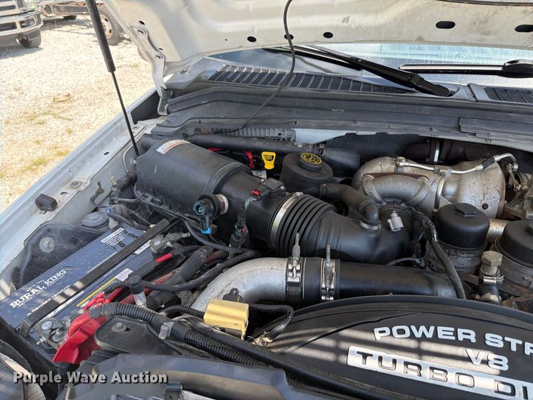 image for item FT6200 2008 Ford F350 Super Duty Crew Cab pickup truck
