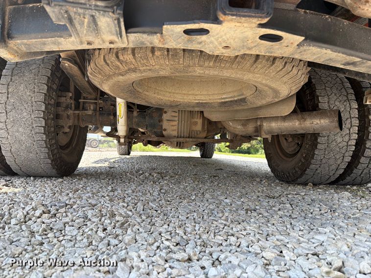 image for item FT6200 2008 Ford F350 Super Duty Crew Cab pickup truck