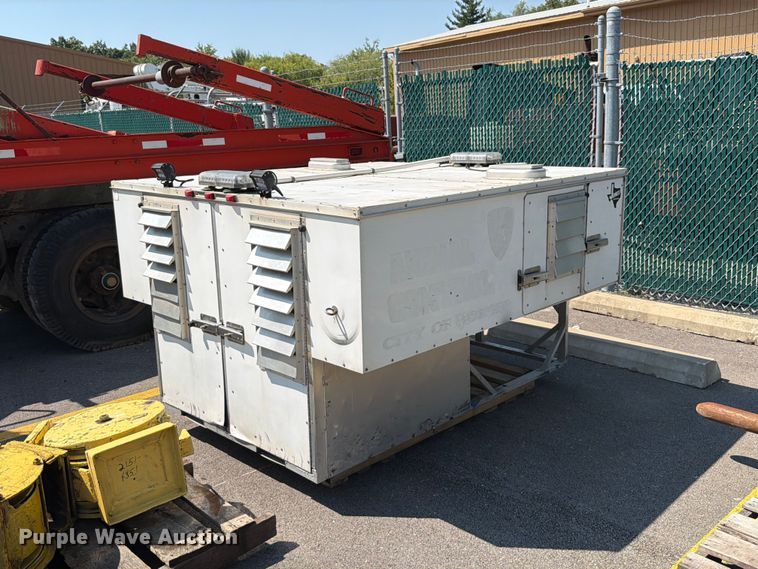 image for item FT6206 Jones animal control bed insert
