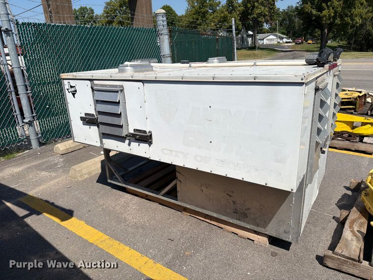 image for item FT6206 Jones animal control bed insert
