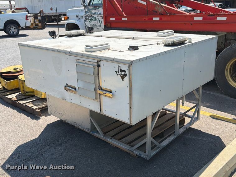 image for item FT6206 Jones animal control bed insert