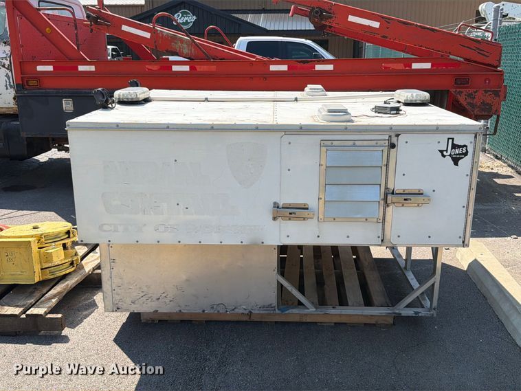 image for item FT6206 Jones animal control bed insert