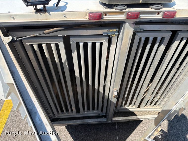 image for item FT6206 Jones animal control bed insert