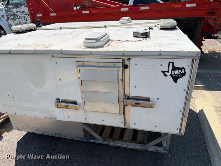 image for item FT6206 Jones animal control bed insert