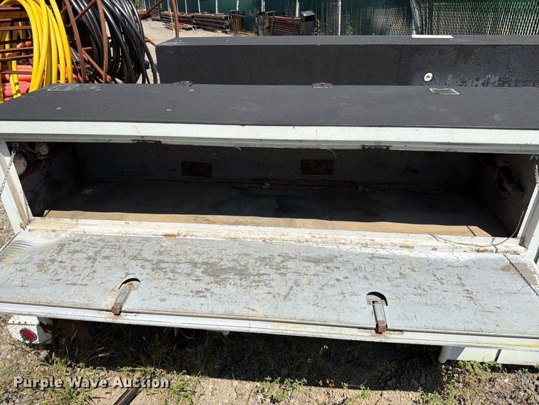 image for item FT6214 Reading 132GABDW utility bed