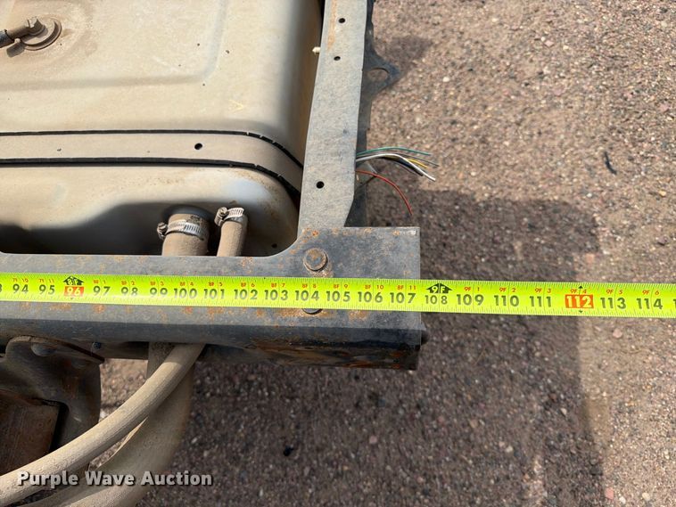 image for item FT6693 2013 Ford F350 Super Duty Crew Cab pickup truck cab and chassis