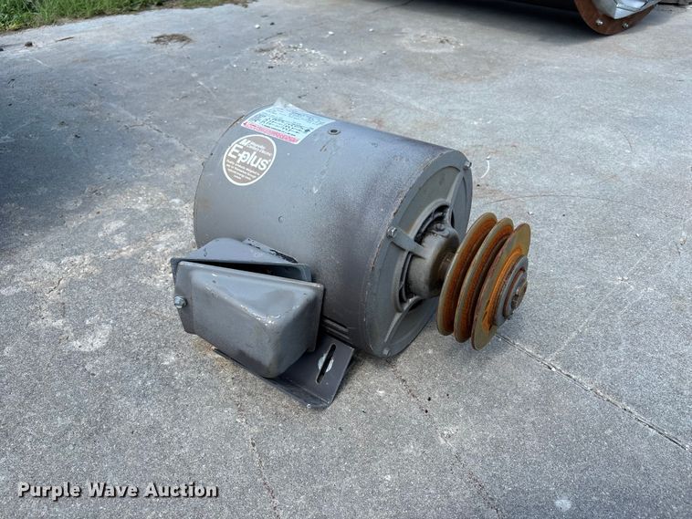 image for item FU0504 SnyderGeneral Barry Blower fan