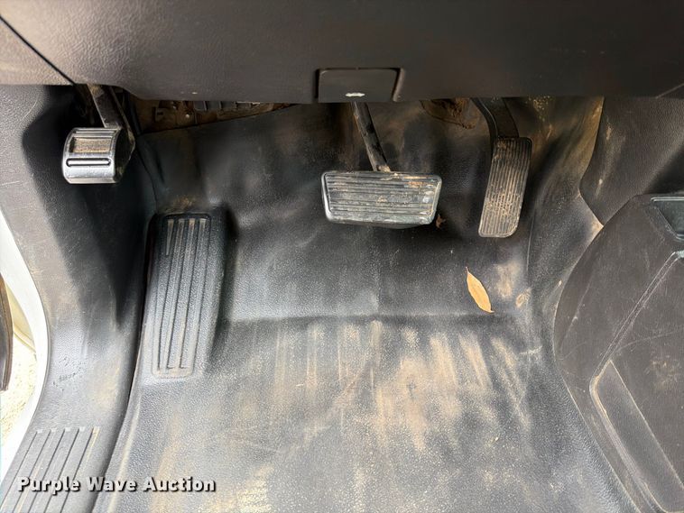image for item FU4583 2017 GMC Sierra 2500HD Crew Cab pickup truck