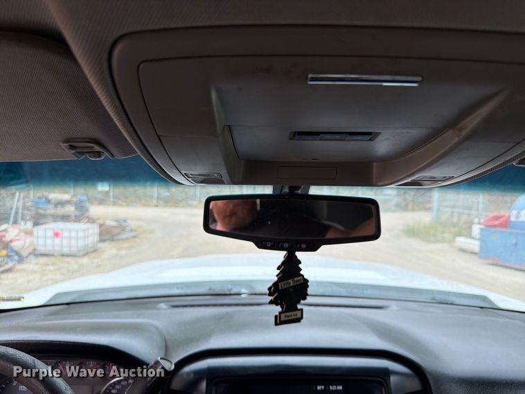 image for item FU4583 2017 GMC Sierra 2500HD Crew Cab pickup truck