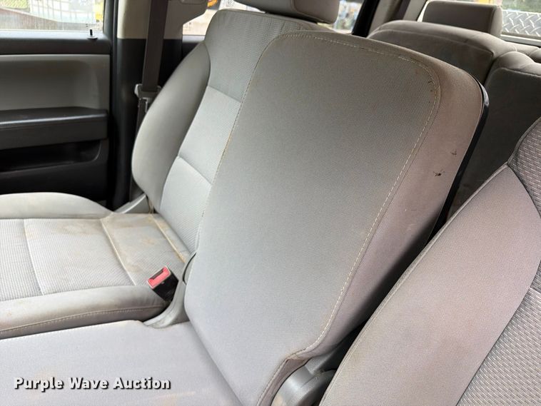 image for item FU4583 2017 GMC Sierra 2500HD Crew Cab pickup truck
