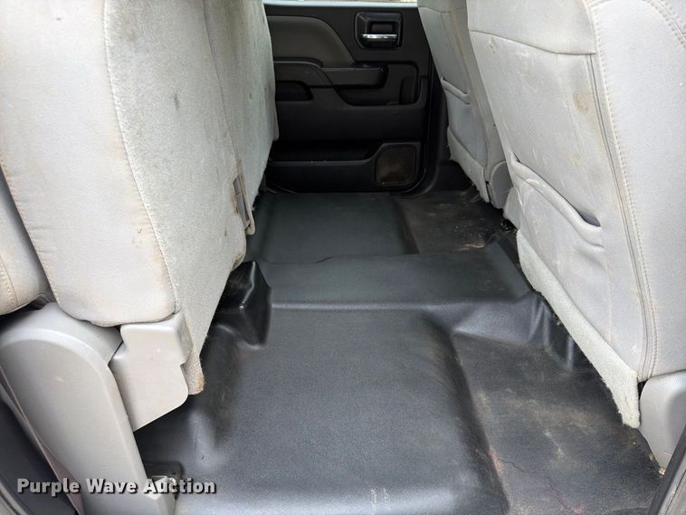image for item FU4583 2017 GMC Sierra 2500HD Crew Cab pickup truck