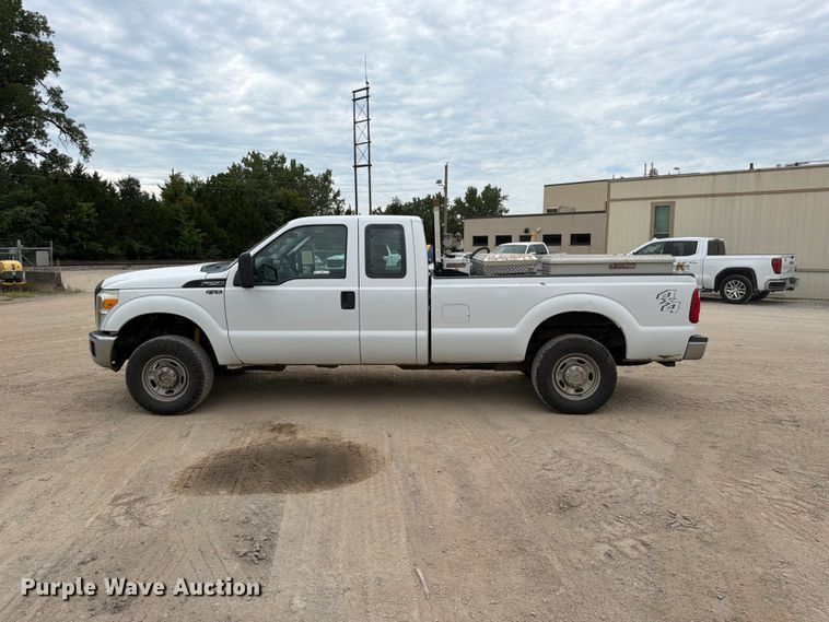 image for item FU4584 2012 Ford F250 Super Duty XL Ext. Cab pickup truck