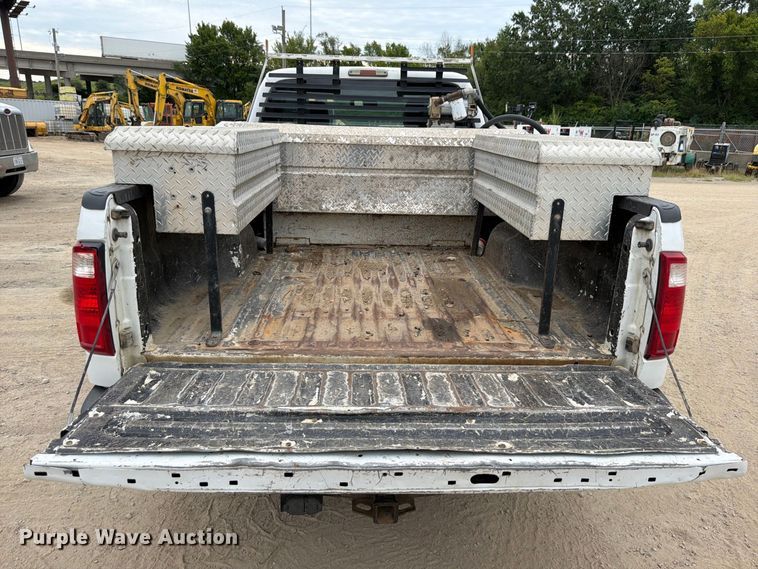 image for item FU4584 2012 Ford F250 Super Duty XL Ext. Cab pickup truck