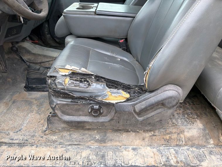 image for item FU4584 2012 Ford F250 Super Duty XL Ext. Cab pickup truck