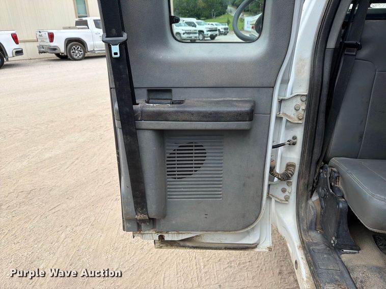 image for item FU4584 2012 Ford F250 Super Duty XL Ext. Cab pickup truck