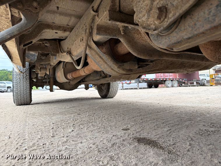 image for item FU4584 2012 Ford F250 Super Duty XL Ext. Cab pickup truck