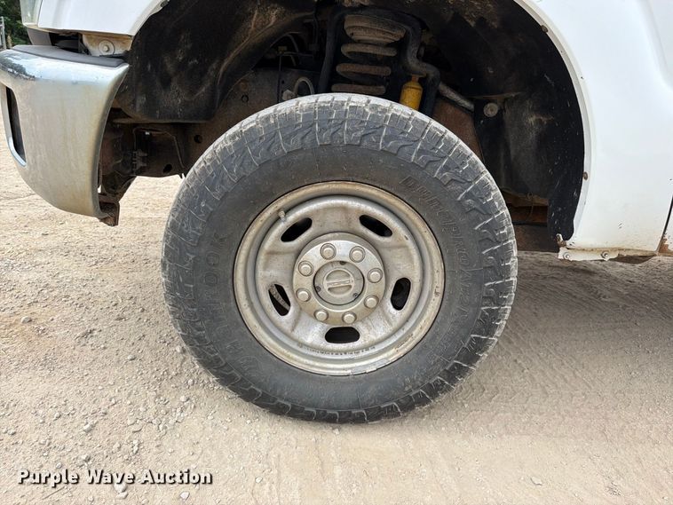 image for item FU4584 2012 Ford F250 Super Duty XL Ext. Cab pickup truck