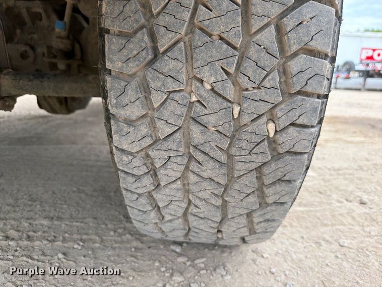 image for item FU4584 2012 Ford F250 Super Duty XL Ext. Cab pickup truck