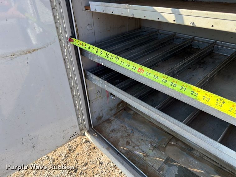 image for item FU4589 2008 Ford F350 Super Duty Crew Cab utility bed pickup truck