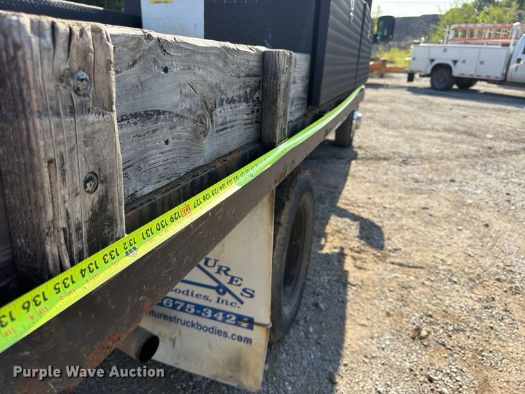 image for item FU4590 2016 RAM 3500 flatbed pickup truck