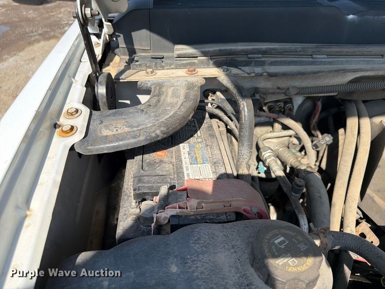 image for item FU4591 2009 Chevrolet Silverado 2500HD utility bed pickup truck