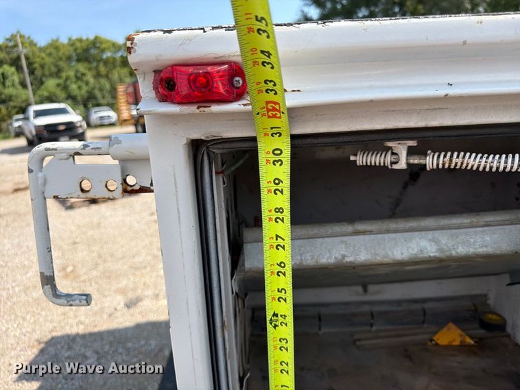 image for item FU4592 2013 Ford F250 Super Duty utility bed pickup truck