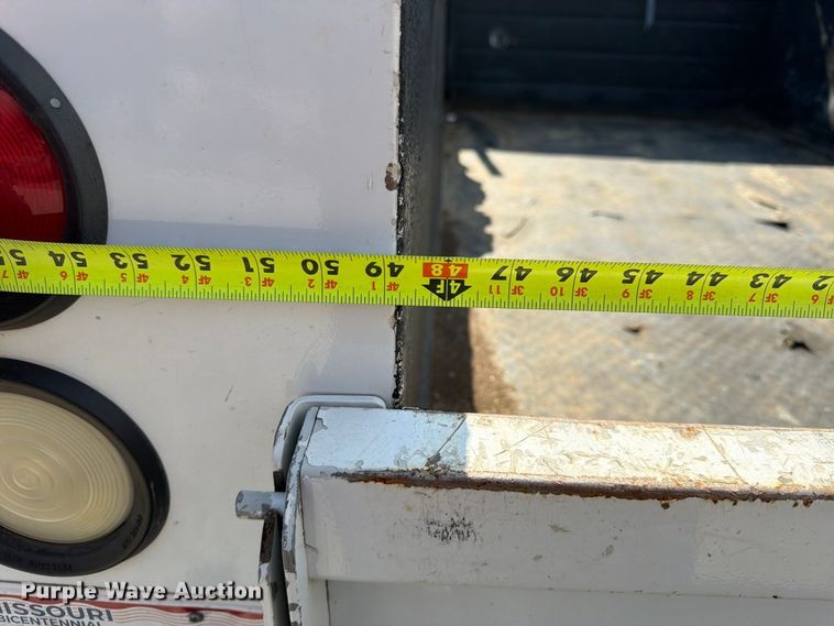 image for item FU4592 2013 Ford F250 Super Duty utility bed pickup truck