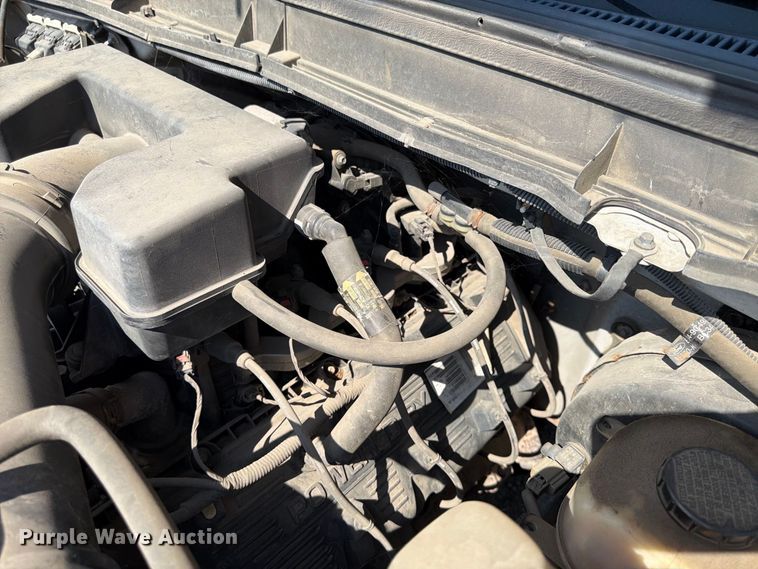 image for item FU4592 2013 Ford F250 Super Duty utility bed pickup truck