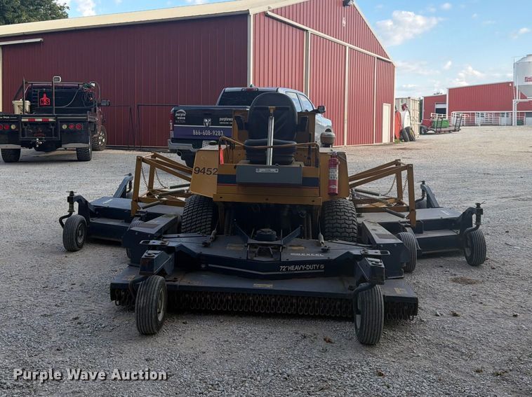 image for item FU4595 2000 Excel 4500 Hustler lawn mower