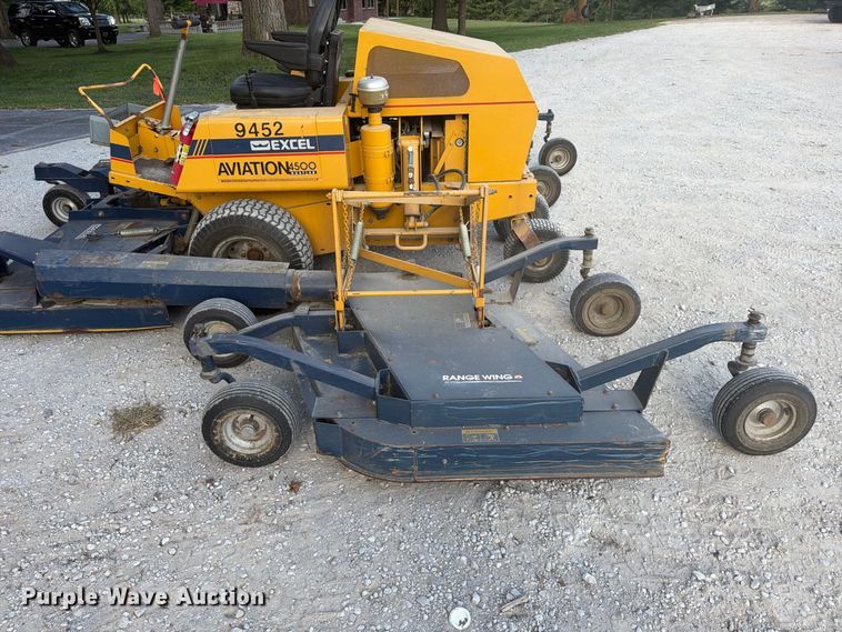 image for item FU4595 2000 Excel 4500 Hustler lawn mower