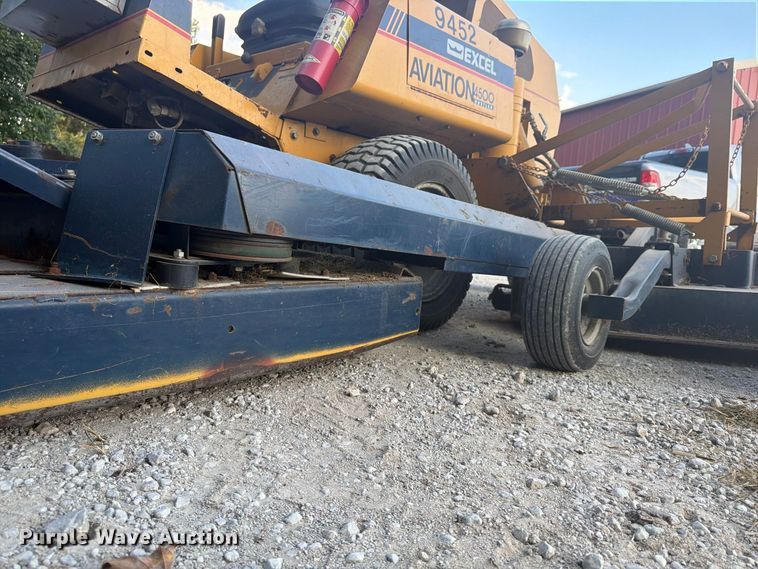 image for item FU4595 2000 Excel 4500 Hustler lawn mower