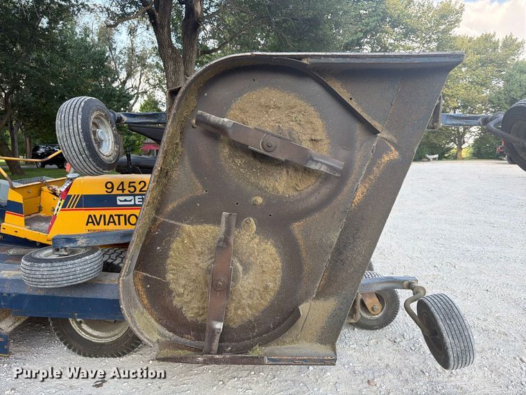 image for item FU4595 2000 Excel 4500 Hustler lawn mower