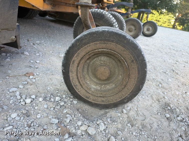 image for item FU4595 2000 Excel 4500 Hustler lawn mower