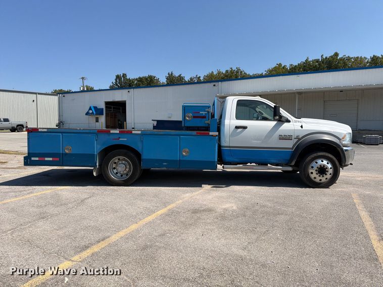 image for item FU4613 2017 RAM 5500 flatbed truck